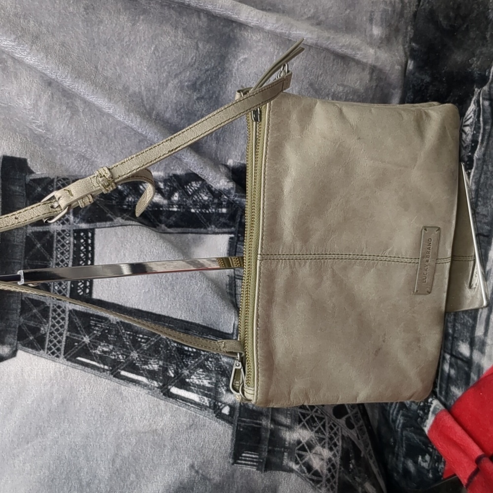 Lucky brand grey purse